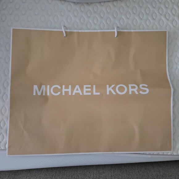 Michael Kors Tote Bag - Picture 2 of 5